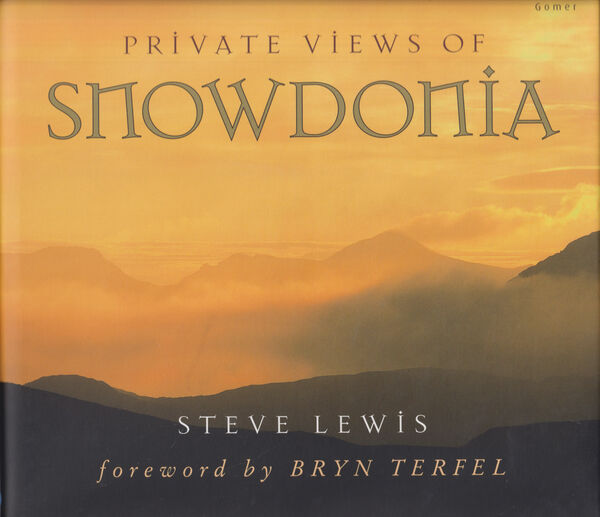 Llun o 'Private Views of Snowdonia (p/b)' 
                              gan Steve Lewis