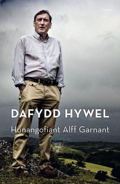 Llun o 'Dafydd Hywel: Hunangofiant Alff Garnant' gan Alun Wyn Bevan