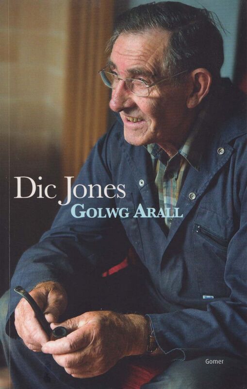 A picture of 'Golwg Arall' by Dic Jones