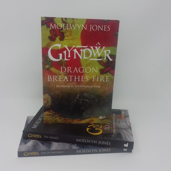 Compelling Glyndŵr story: final book in trilogy published